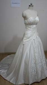   stock white/ivory wedding dress Bride Gown Size:6/8/10/12/14/16  