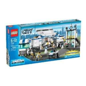  LEGO City Police Command Center 7743: Toys & Games
