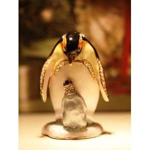  Penguins with Charm Austrian Crystals Trinket Box