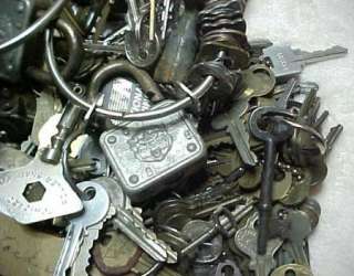   Vintage Keys,Vehicles Locks Doors Skeleton, Padlocks~100s of KEYS