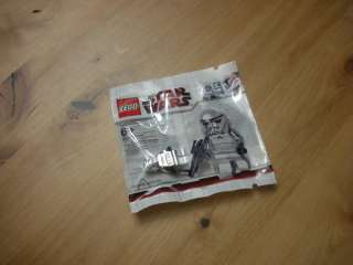 LEGO STAR WARS CHROME STORMTROOPER Toys R Us Exclusive  